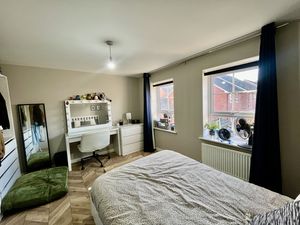 Photo 22- click for photo gallery